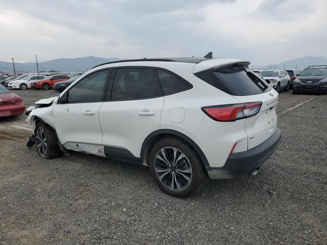 Photo 2 from auction – 2021 FORD ESCAPE SE with VIN 1FMCU0BZXMUB02137