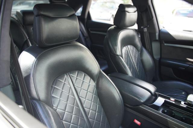 Photo 5 from auction – 2014 AUDI S8 QUATTRO with VIN WAUD2AFDXEN005XXX
