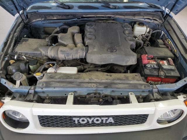 Photo 11 from auction – 2014 TOYOTA FJ CRUISER with VIN JTEBU4BF2EK193216