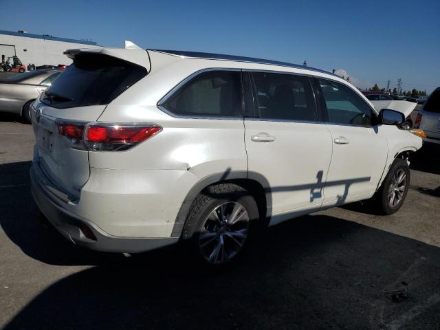 Photo 3 from auction – 2015 TOYOTA HIGHLANDER with VIN 5TDKKRFHXFS095578