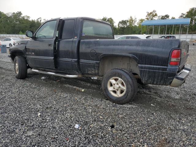 Photo 2 from auction – 1999 DODGE RAM 1500 with VIN 3B7HF13Y3XM539096
