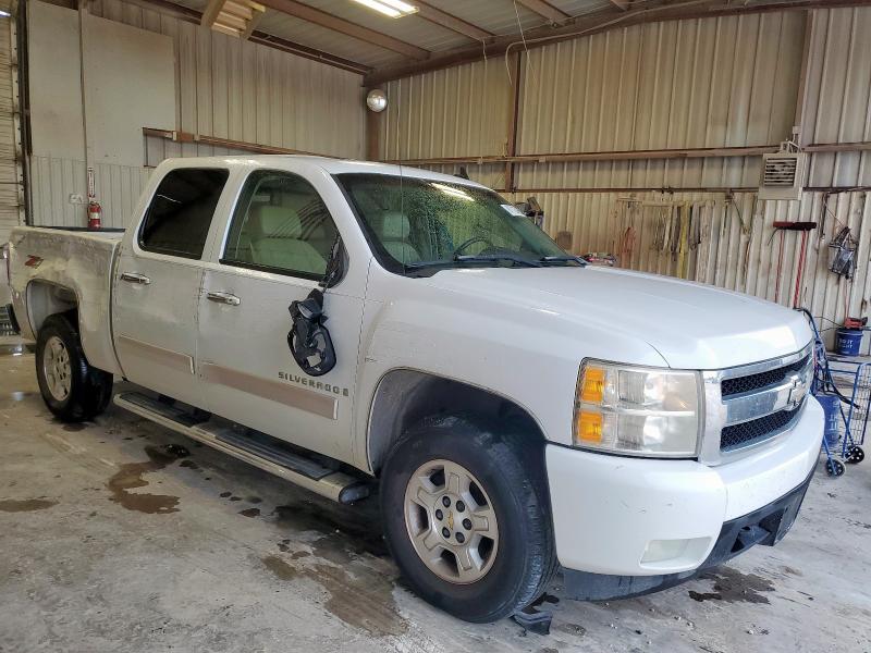 Photo 4 from auction – 2007 CHEVROLET SILV1500 4 with VIN 2GCEK13M671521047