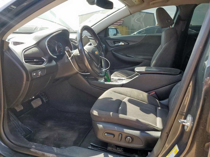 Photo 7 from auction – 2018 CHEVROLET MALIBU LT with VIN 1G1ZD5ST7JF182237