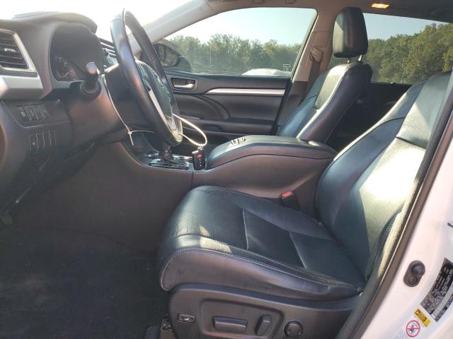 Photo 7 from auction – 2018 TOYOTA HIGHLANDER with VIN 5TDJZRFH8JS814388