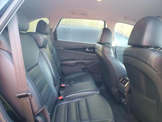 Photo 11 from auction – 2019 KIA SORENTO EX with VIN 5XYPHDA58KG502521