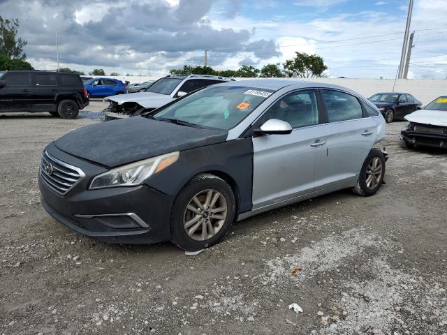HYUNDAI SONATA SE 2015 with VIN 5NPE24AF2FH045883 - Photo from auction