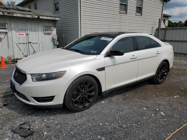 FORD TAURUS SHO 2015 with VIN 1FAHP2KT5FG150502 - Photo from auction