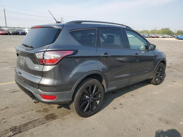 Photo 3 from auction – 2018 FORD ESCAPE with VIN 1FMCU0GDXJUB73900