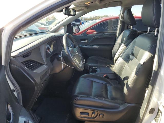Photo 7 from auction – 2018 TOYOTA SIENNA SE with VIN 5TDXZ3DC9JS930049