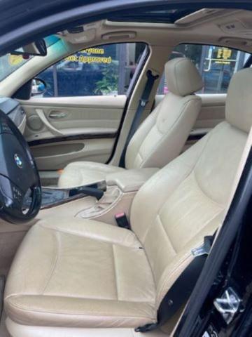 Photo 5 from auction – 2006 BMW 325 XI with VIN WBAVD13576KV12856