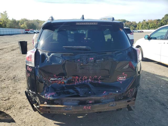Photo 6 from auction – 2017 TOYOTA RAV4 XLE with VIN 2T3RFREV6HW578769