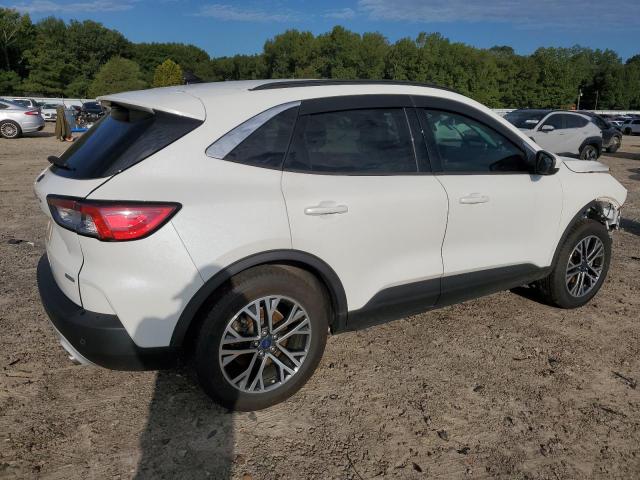 Photo 3 from auction – 2020 FORD ESCAPE SEL with VIN 1FMCU0H64LUA46935