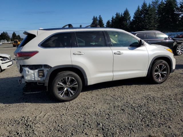 Photo 3 from auction – 2016 TOYOTA HIGHLANDER with VIN 5TDJKRFH8GS307665