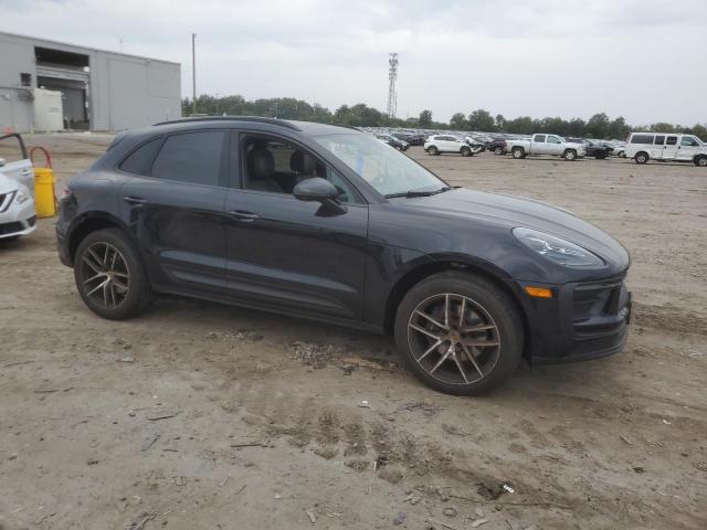 Photo 4 from auction – 2023 PORSCHE MACAN BASE with VIN WP1AA2A50PLB20587
