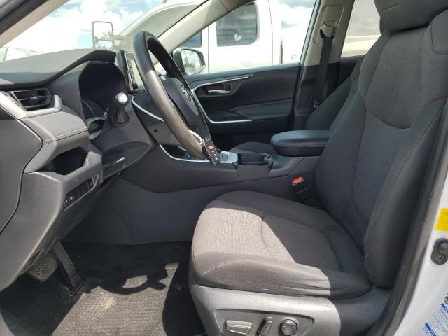 Photo 7 from auction – 2019 TOYT RAV4 XLE with VIN 2T3P1RFV6KW067591