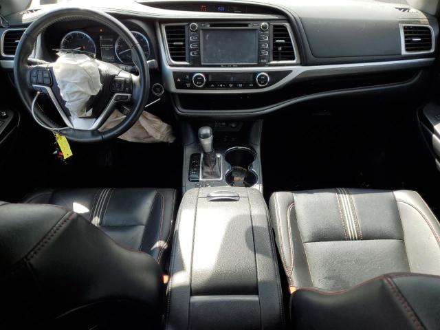 Photo 8 from auction – 2019 TOYOTA HIGHLANDER with VIN 5TDJZRFH5KS599828