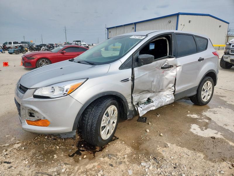 FORD ESCAPE S 2015 with VIN 1FMCU0F76FUC25753 - Photo from auction