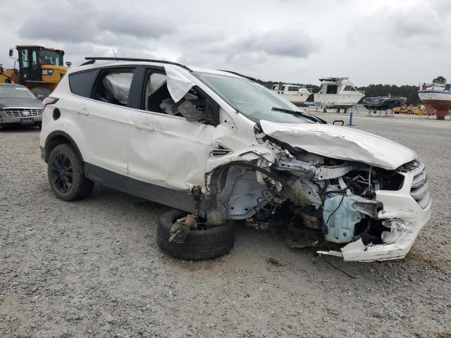 Photo 4 from auction – 2018 FORD ESCAPE with VIN 1FMCU0GD3JUD54546