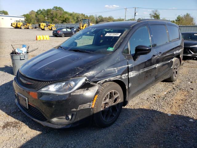 CHRYSLER PACIFICA T 2019 with VIN 2C4RC1EG7KR528797 - Photo from auction