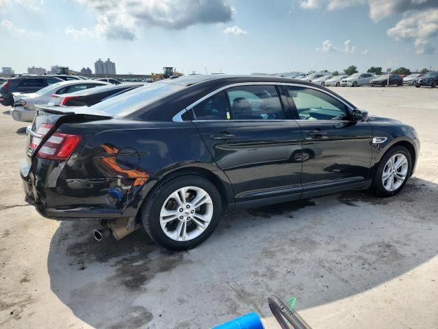 Photo 3 from auction – 2015 FORD TAURUS SEL with VIN 1FAHP2E87FG174274