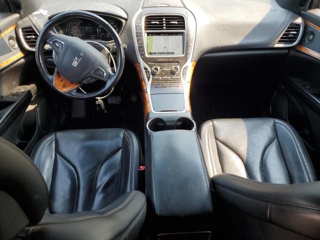 Photo 8 from auction – 2016 LINCOLN MKX RESERVE with VIN 2LMTJ8LP4GBL53870
