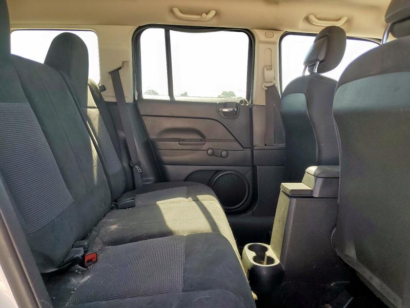 Photo 11 from auction – 2015 JEEP PATRIOT SP with VIN 1C4NJPBA2FD400015