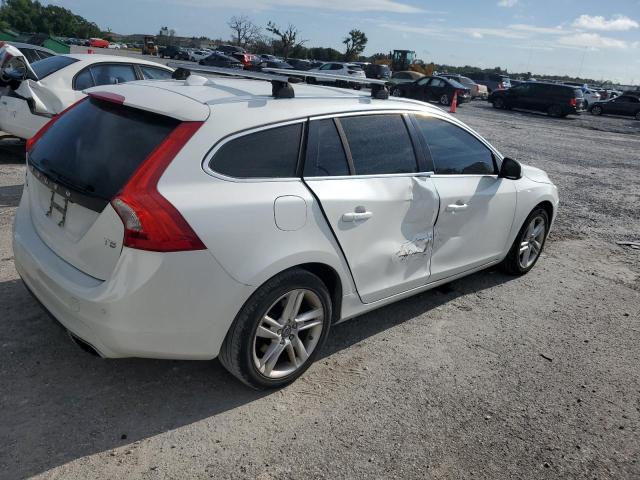 Photo 3 from auction – 2015 VOLVO V60 PLATIN with VIN YV140MED3F1186134