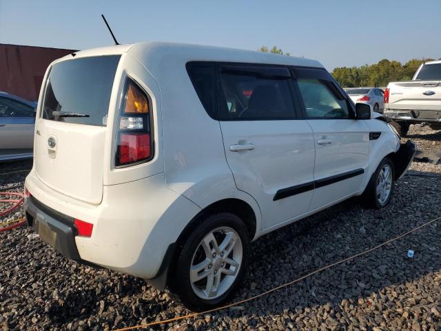Photo 3 from auction – 2011 KIA SOUL with VIN KNDJT2A2XB7272685