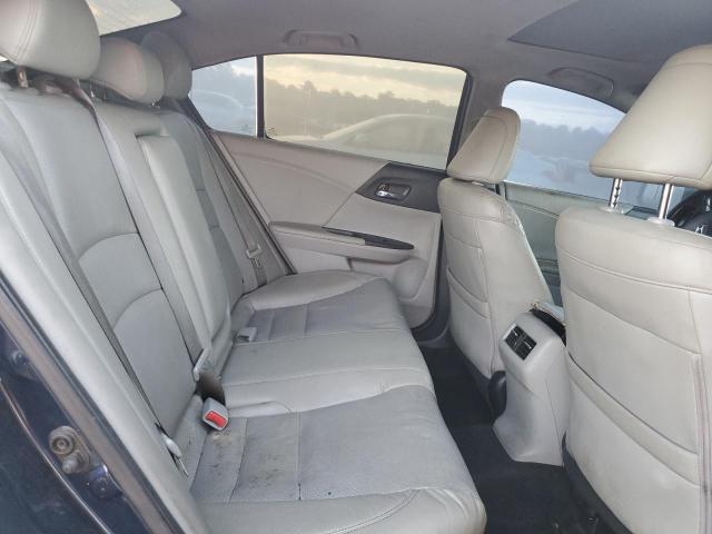 Photo 10 from auction – 2015 HONDA ACCORD EXL with VIN 1HGCR2F88FA027768