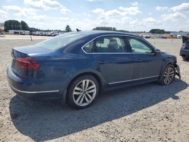 Photo 3 from auction – 2018 VOLKSWAGEN PASSAT SEL with VIN 1VWCA7A33JC014080