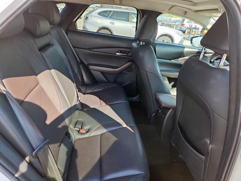 Photo 11 from auction – 2021 MAZDA CX-30 PREMIUM with VIN 3MVDMBDM8MM219630