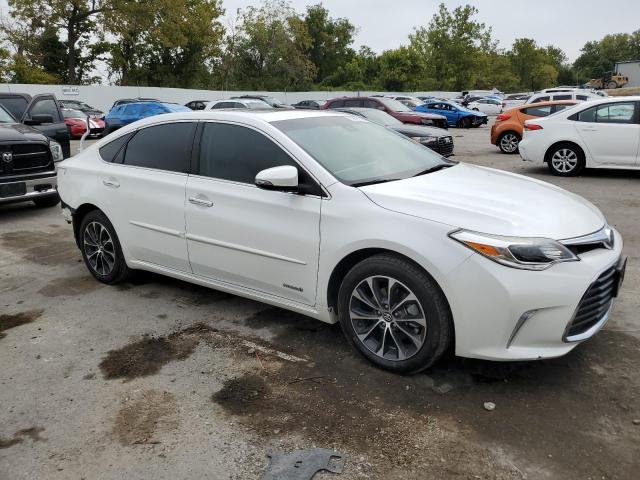 Photo 4 from auction – 2018 TOYOTA AVALON HYB with VIN 4T1BD1EB0JU062548