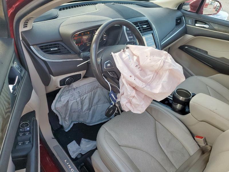 Photo 8 from auction – 2018 LINCOLN MKC RESERV with VIN 5LMCJ3C90JUL22792