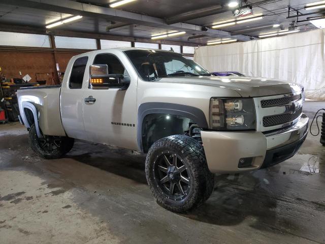 Photo 4 from auction – 2008 CHEVROLET SILVERADO with VIN 1GCEK19J58Z119736