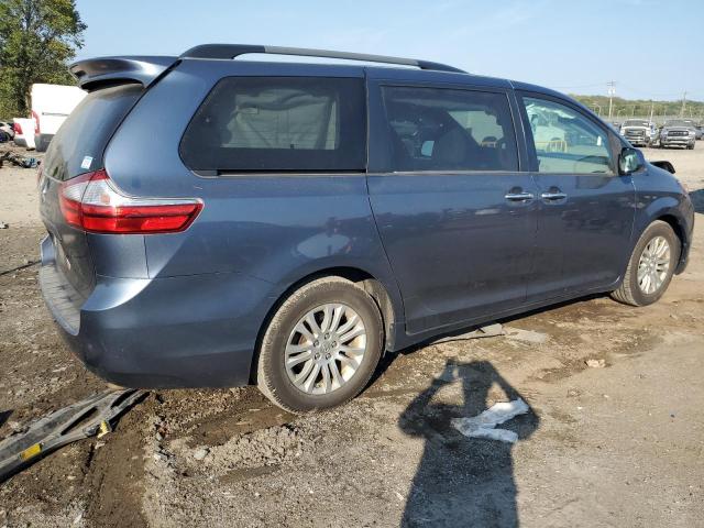 Photo 3 from auction – 2017 TOYOTA SIENNA XLE with VIN 5TDYZ3DC8HS844780