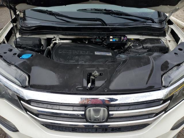 Photo 12 from auction – 2017 HONDA PILOT ELIT with VIN 5FNYF6H04HB031645