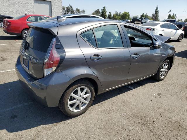 Photo 3 from auction – 2015 TOYOTA PRIUS C with VIN JTDKDTB36F1105781
