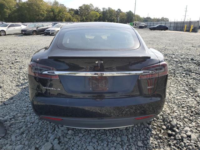 Photo 6 from auction – 2015 TESLA MODEL S 90D with VIN 5YJSA1V21FF099475