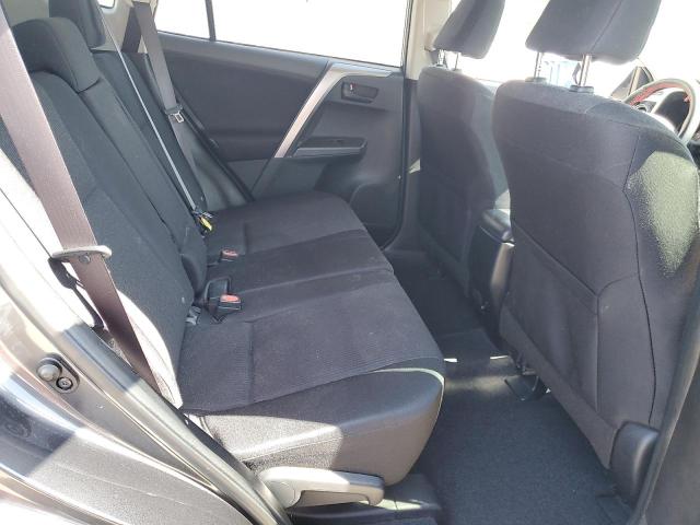 Photo 11 from auction – 2016 TOYOTA RAV4 LE with VIN JTMZFREV8GJ090551