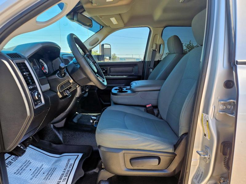 Photo 5 from auction – 2017 RAM 3500 with VIN 3C7WRTCL3HG698234
