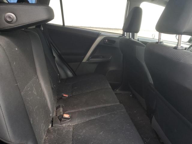 Photo 11 from auction – 2018 TOYOTA RAV4 with VIN 2T3BFREV5JW723050