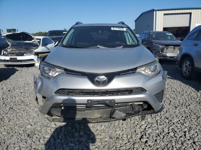 Photo 5 from auction – 2017 TOYOTA RAV4 LE with VIN 2T3BFREV8HW601728