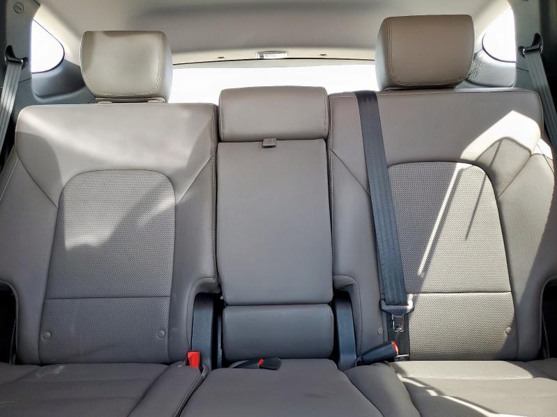 Photo 10 from auction – 2017 HYUNDAI SANTA FE S with VIN 5NMZU3LB0HH033537