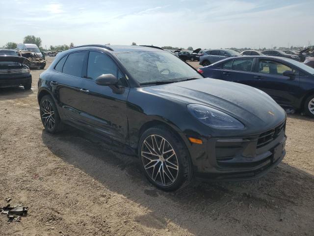 Photo 4 from auction – 2023 PORSCHE MACAN BASE with VIN WP1AA2A50PLB19200