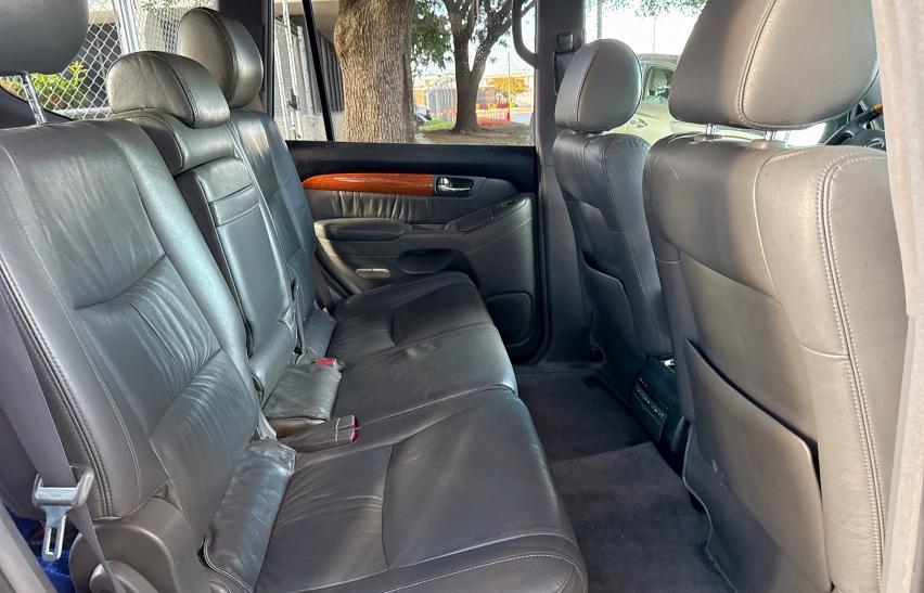Photo 6 from auction – 2005 LEXS GX 470 with VIN JTJBT20X150076825