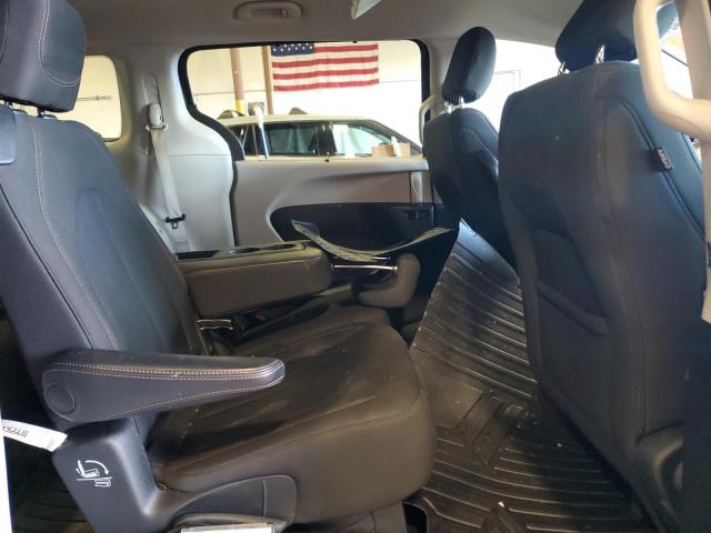 Photo 11 from auction – 2017 CHRYSLER PACIFICA T with VIN 2C4RC1BG8HR844691