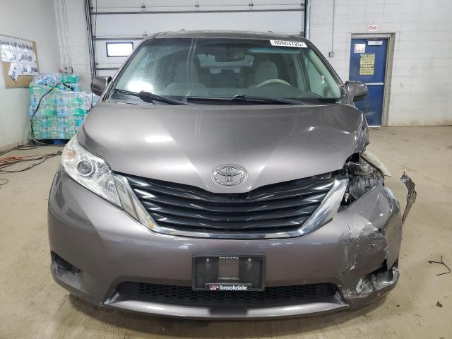 Photo 5 from auction – 2012 TOYOTA SIENNA LE with VIN 5TDKK3DC6CS257156