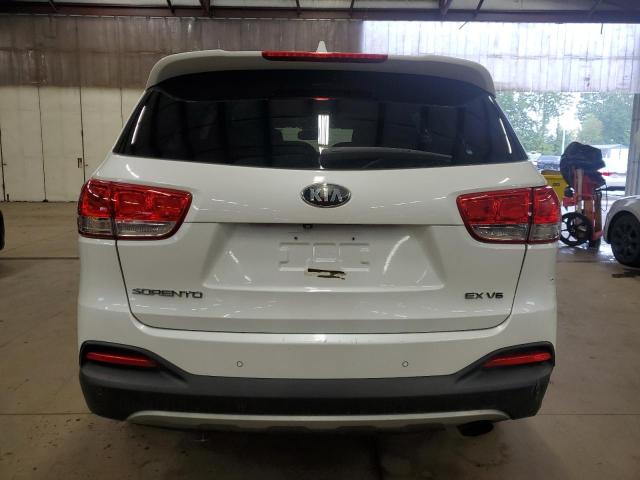 Photo 6 from auction – 2016 KIA SORENTO EX with VIN 5XYPH4A57GG140110