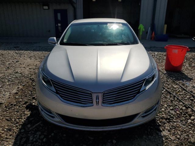 Photo 5 from auction – 2016 LINCOLN MKZ with VIN 3LN6L2J98GR601818