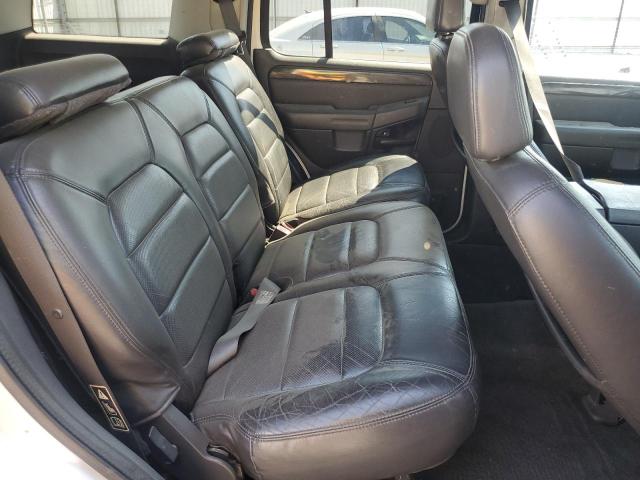 Photo 11 from auction – 2002 FORD EXPLORER L with VIN 1FMDU65E82ZB48047